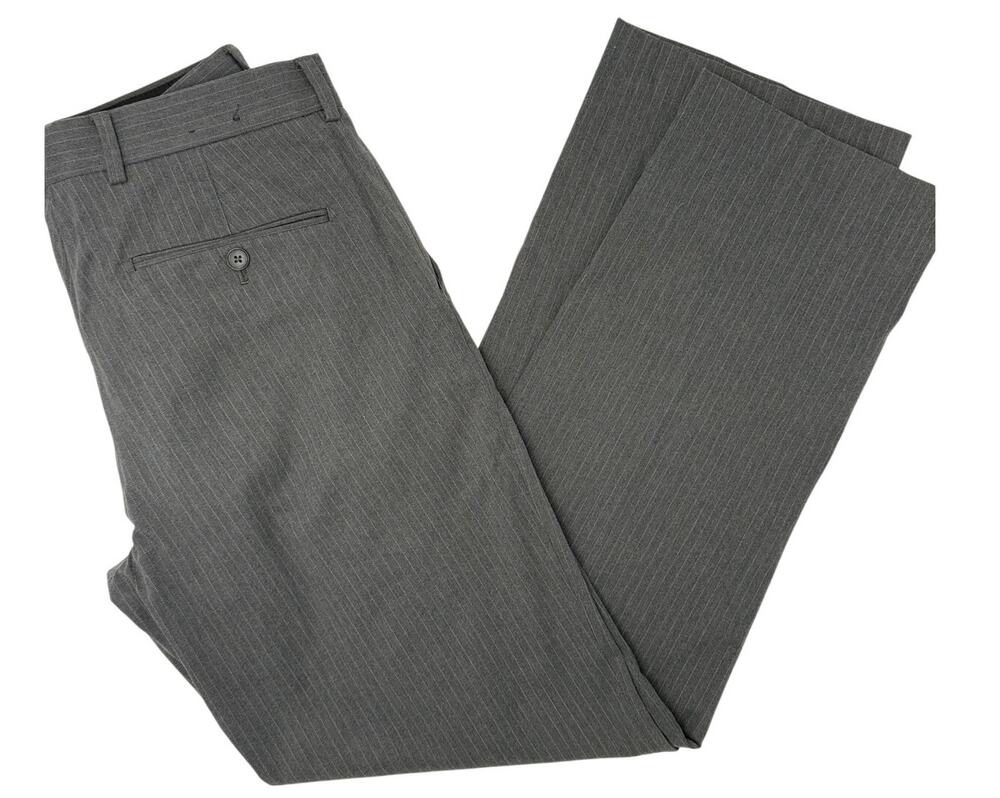 Express Men’s Gray Pinstripe Dress Pants – Size 30x32, Sharp & Stylish